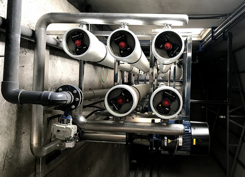 購(gòu)買工業(yè)反滲透水處理設(shè)備時(shí)需要注意什么呢？